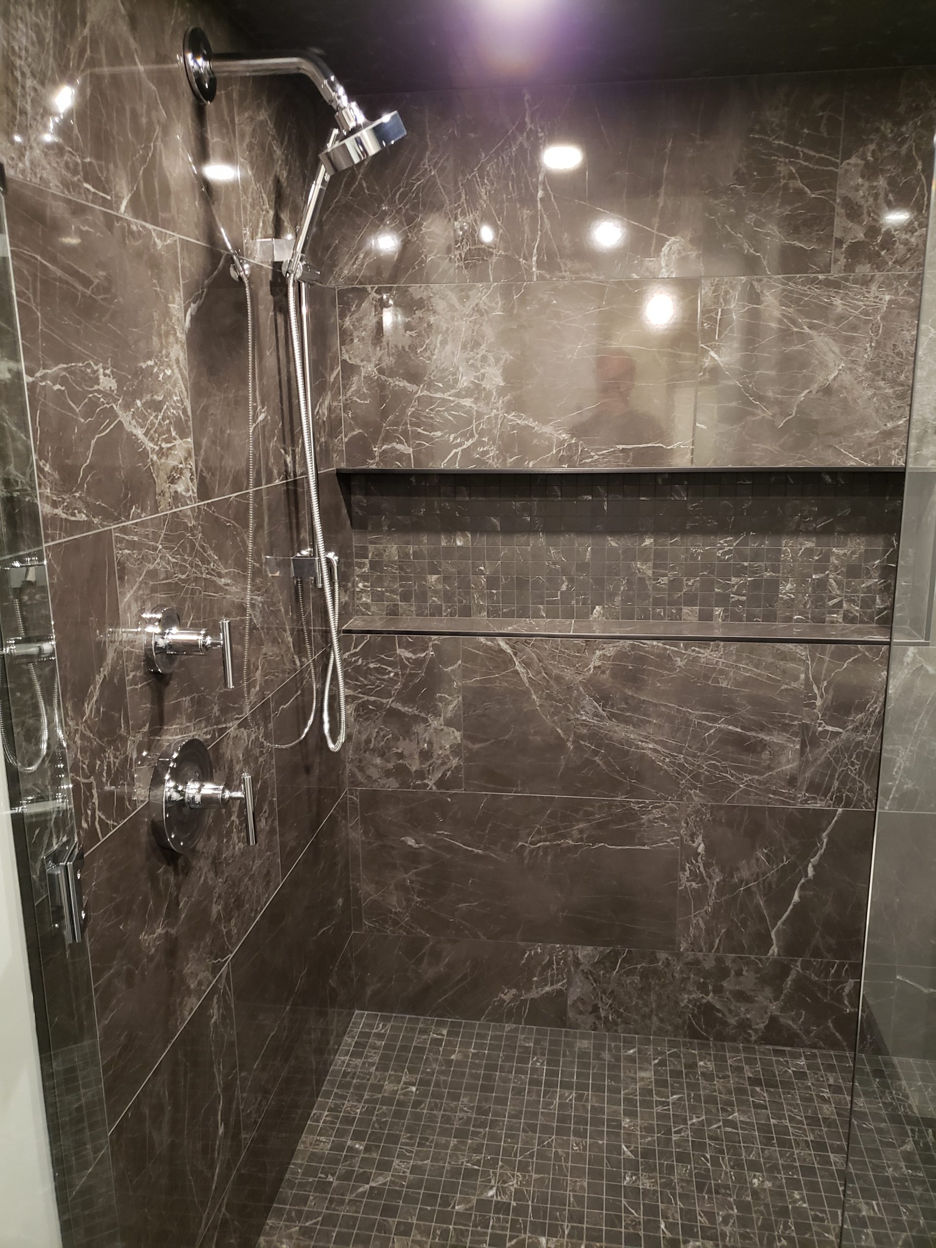 Bathrooms renovation by Distinct Developments