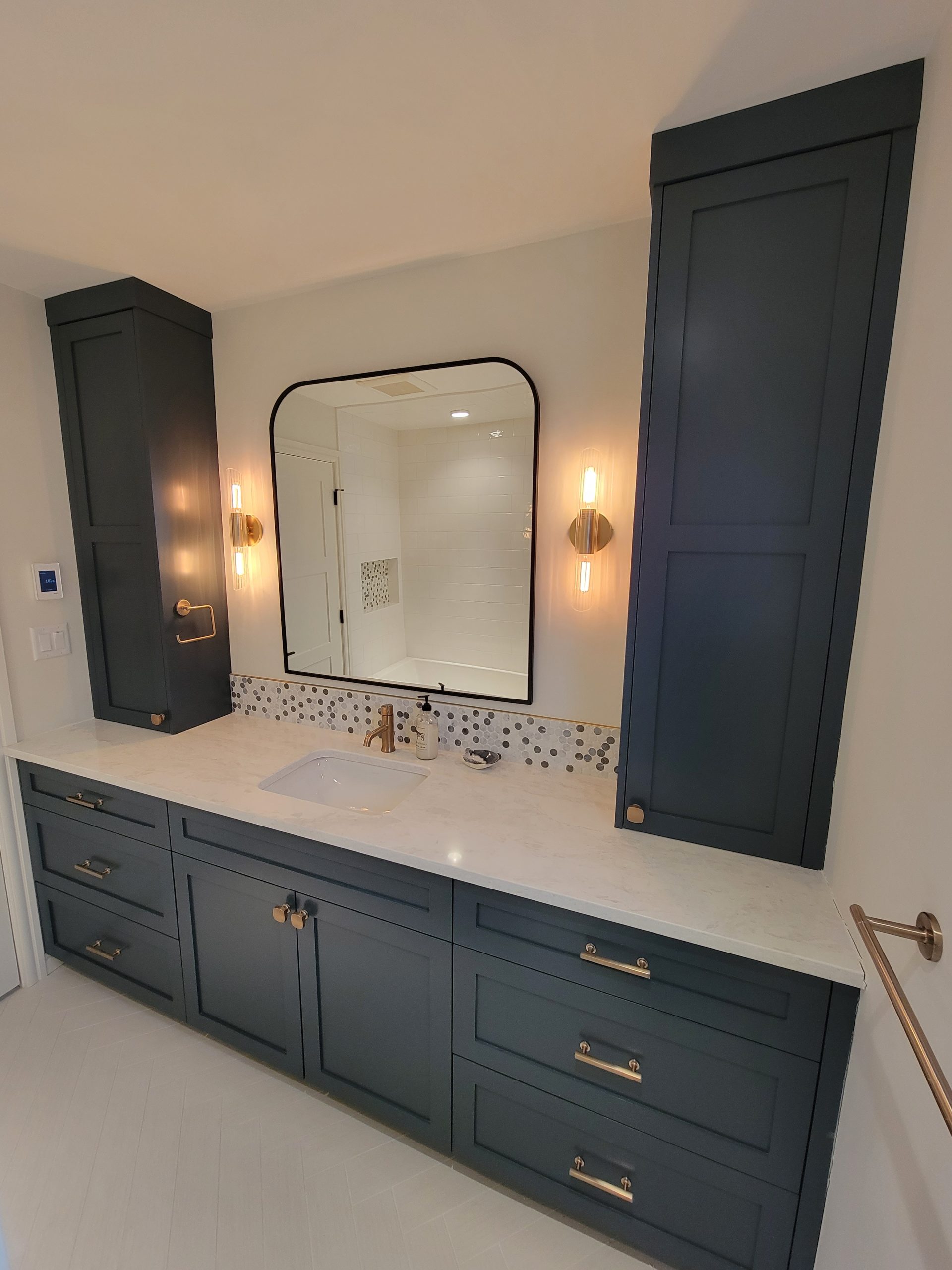 Bathrooms renovation by Distinct Developments