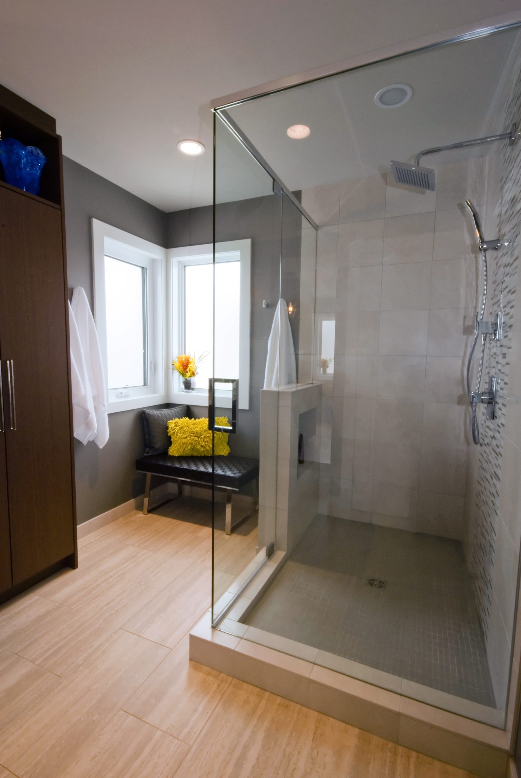 Bathrooms renovation by Distinct Developments